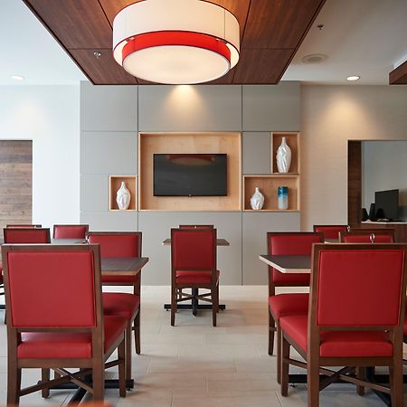 Holiday Inn Express & Suites St. John'S Airport By Ihg Экстерьер фото